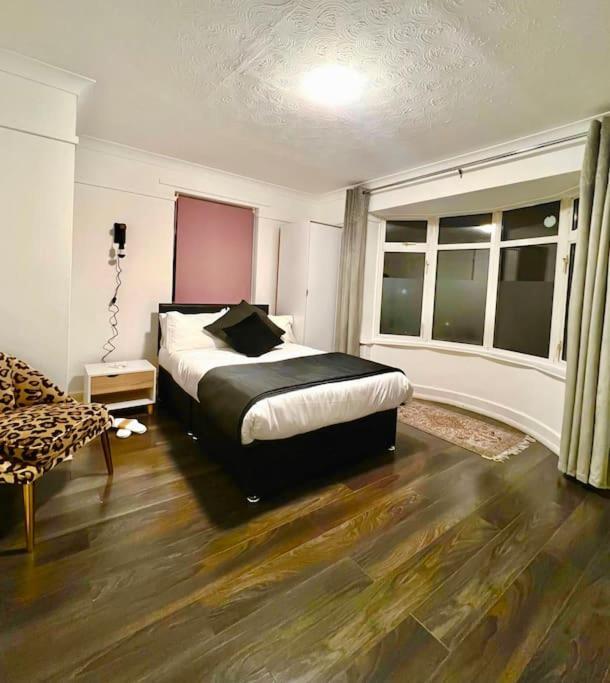 City Signature Apartments เคมบริดจ์ ภายนอก รูปภาพ