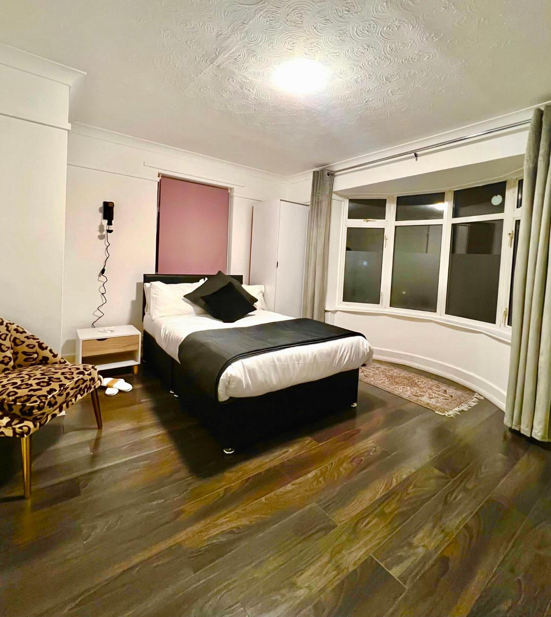 City Signature Apartments เคมบริดจ์ ภายนอก รูปภาพ